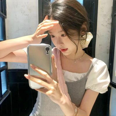 血染两山红